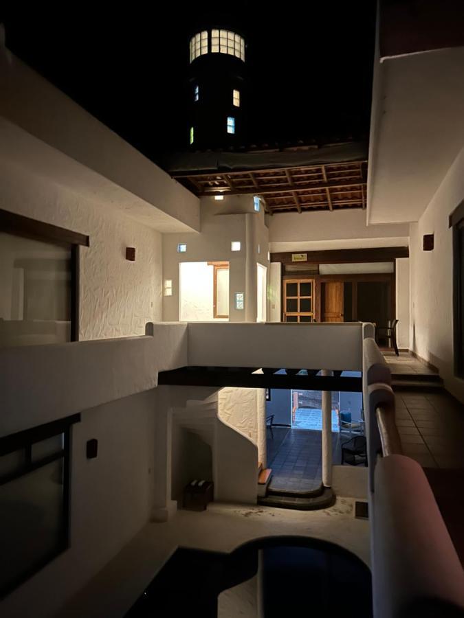 トロンコネス Casa Faro Bed & Breakfast エクステリア 写真