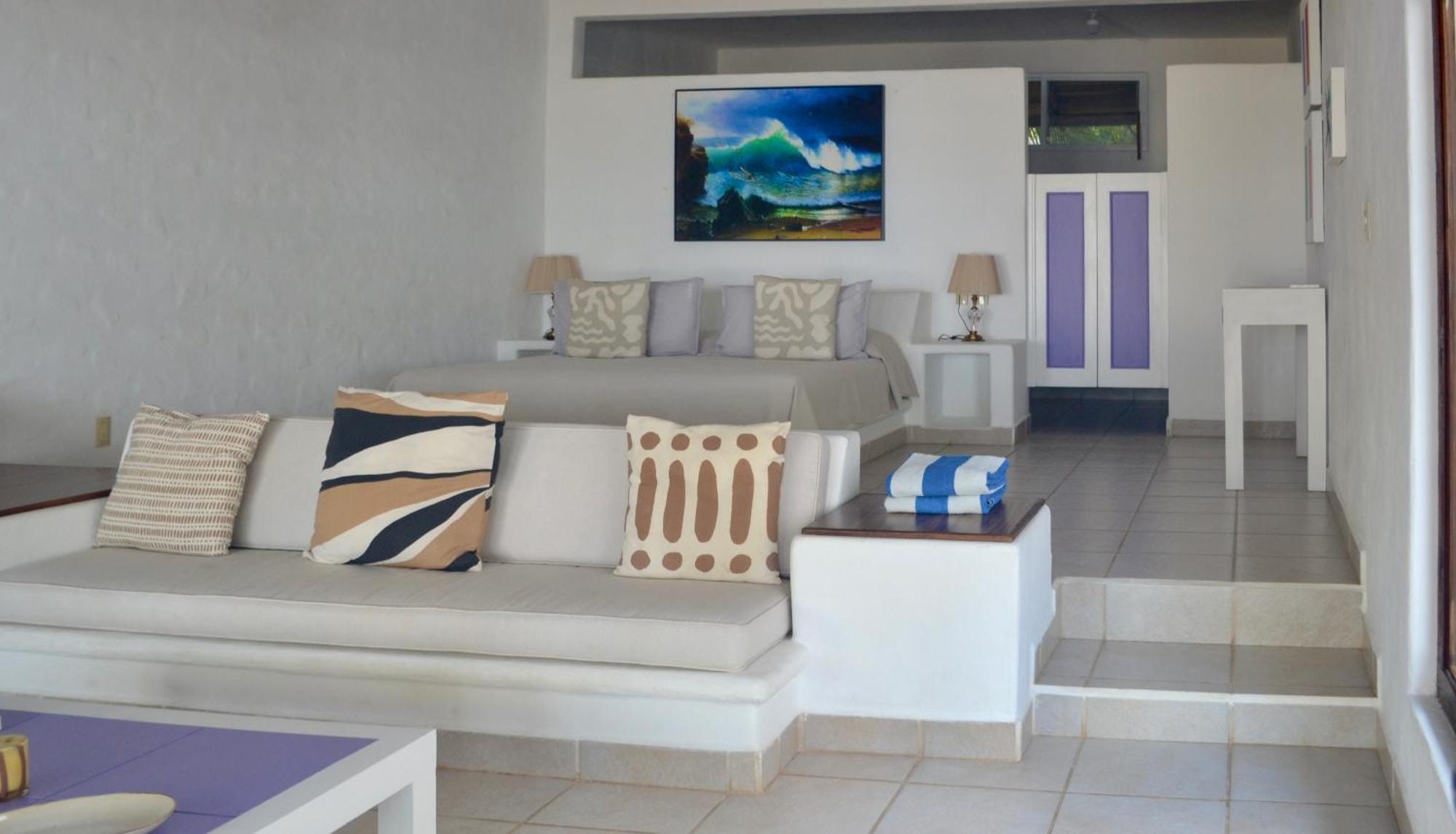 トロンコネス Casa Faro Bed & Breakfast エクステリア 写真