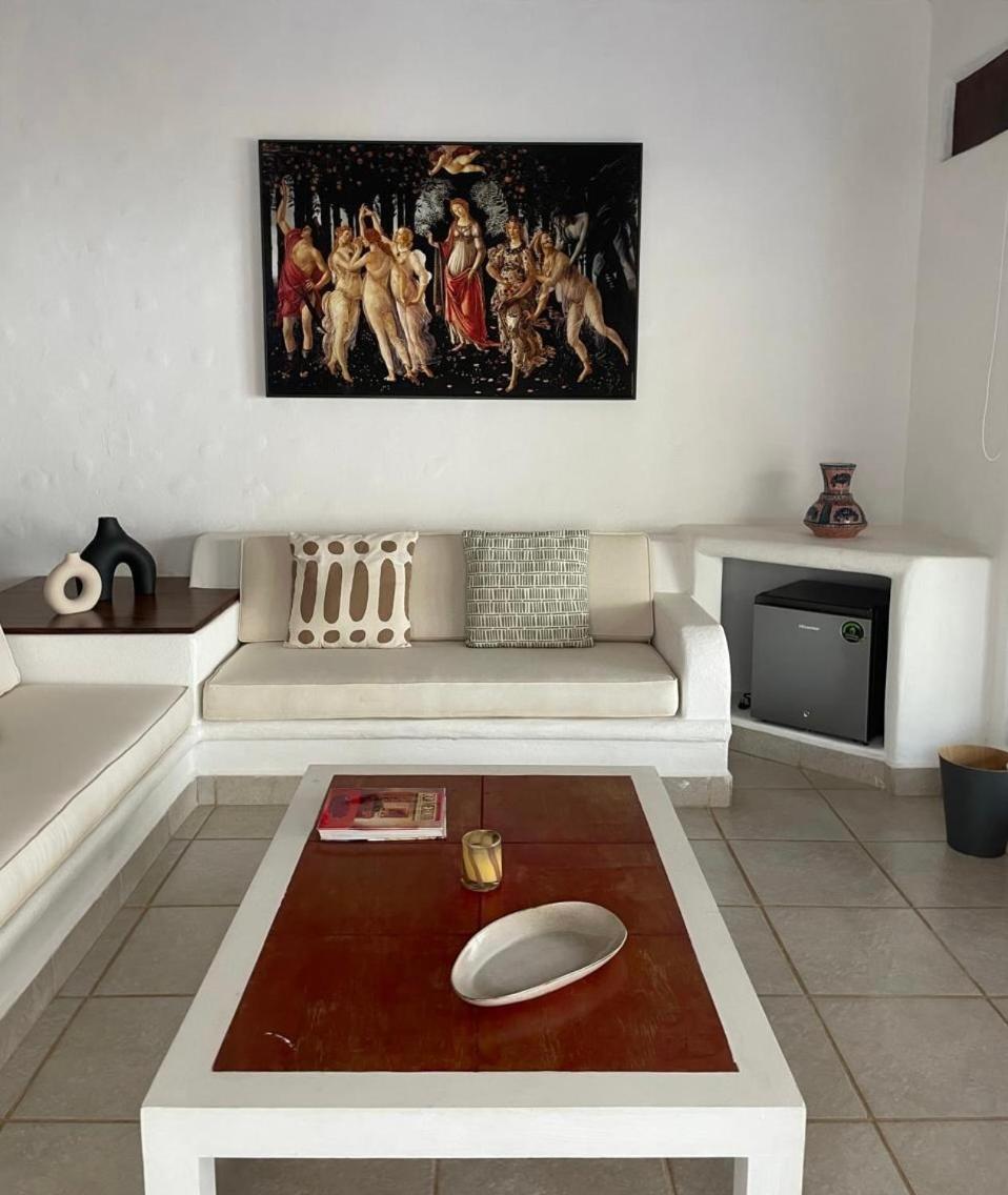 トロンコネス Casa Faro Bed & Breakfast エクステリア 写真