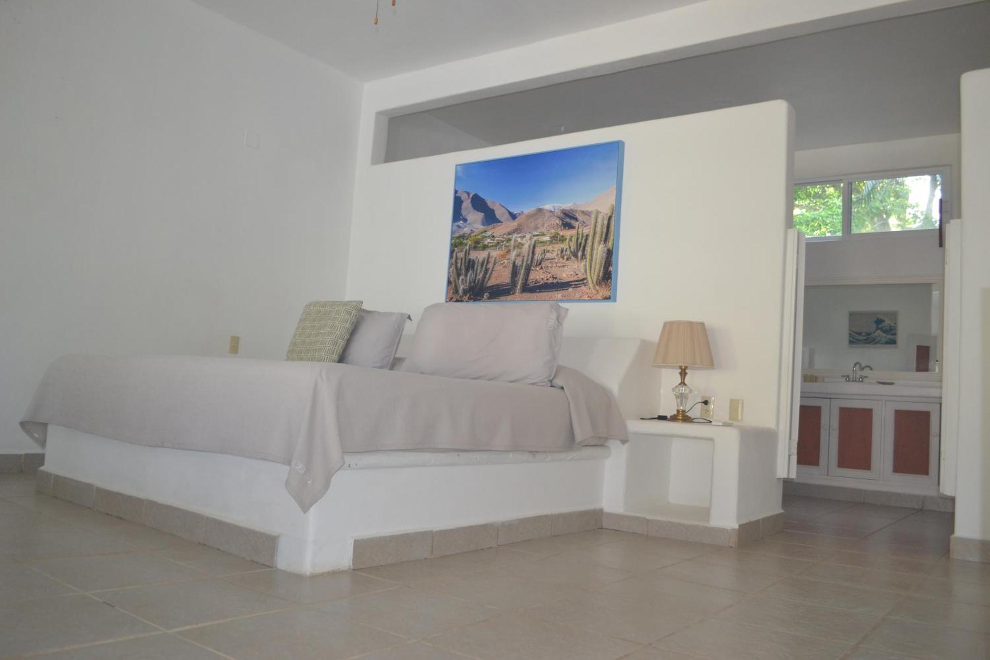 トロンコネス Casa Faro Bed & Breakfast エクステリア 写真